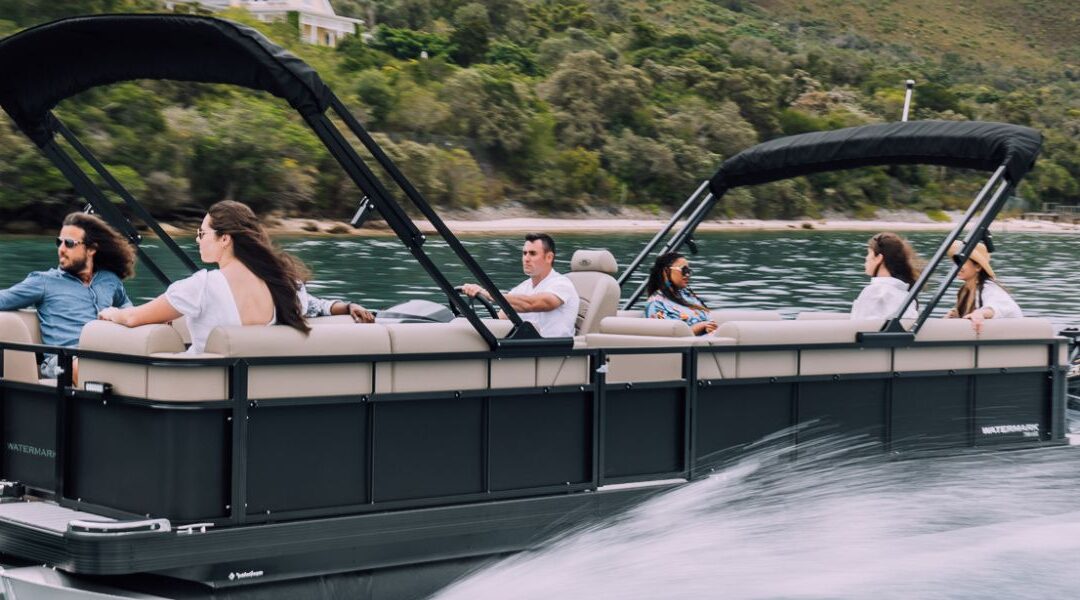 Top Benefits of Owning a Luxury Pontoon Boat from Waterworld