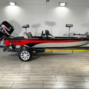 Crackleback 460 2010 Bass Boat for Sale